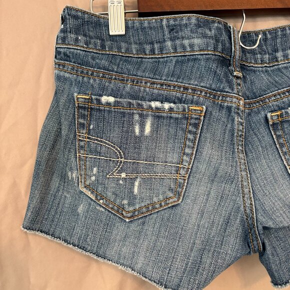 American Eagle Cut Off Jean Shorts Distressed Size 4 Women's - Picture 5 of 7